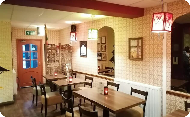 Wee gurkha Indian restaurant indoor atmosphere